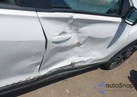 2019 Nissan Kicks Sr from USA, damaged, VIN 3N1CP5CU9KL511445